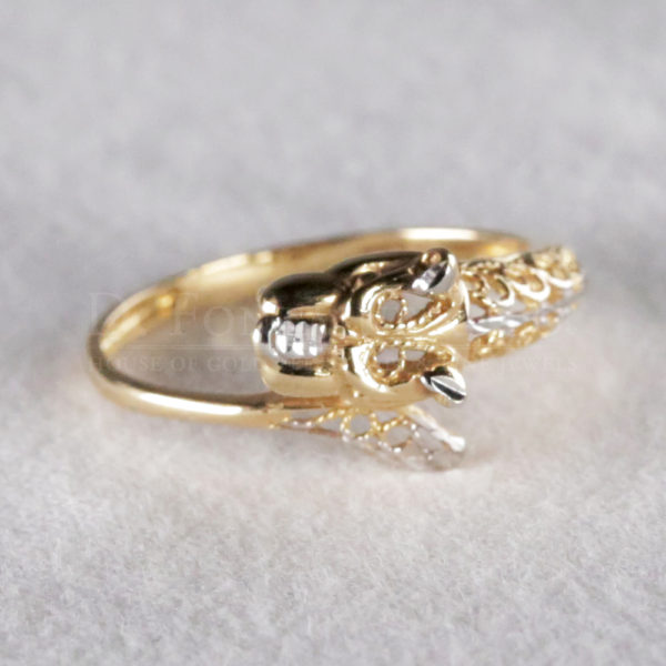 18k Gold Ladies Ring Cartier Design